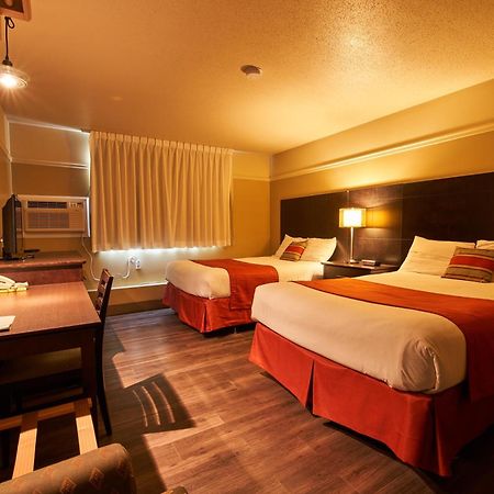 Hotel-Resto-Bar Le Journel Saint-Joseph-de-Beauce Zewnętrze zdjęcie